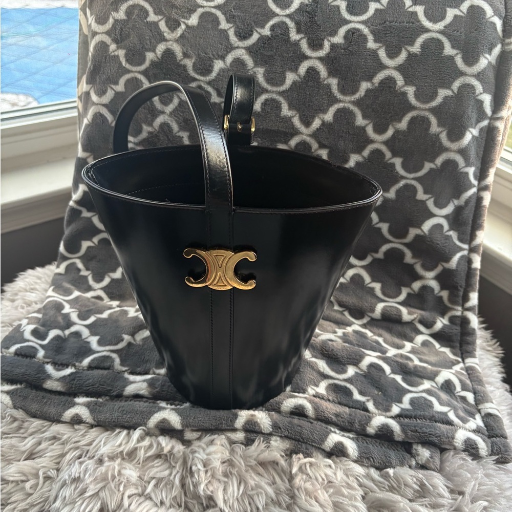 Celine Bucket Triomphe - Picture 15 of 16